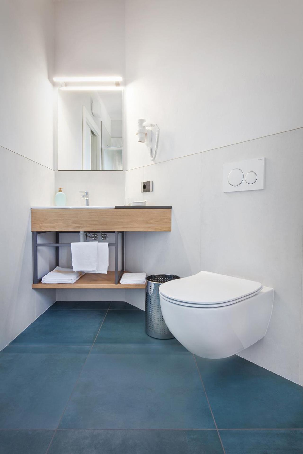 Hotel Gabbiano - Garda Lake Collection Экстерьер фото
